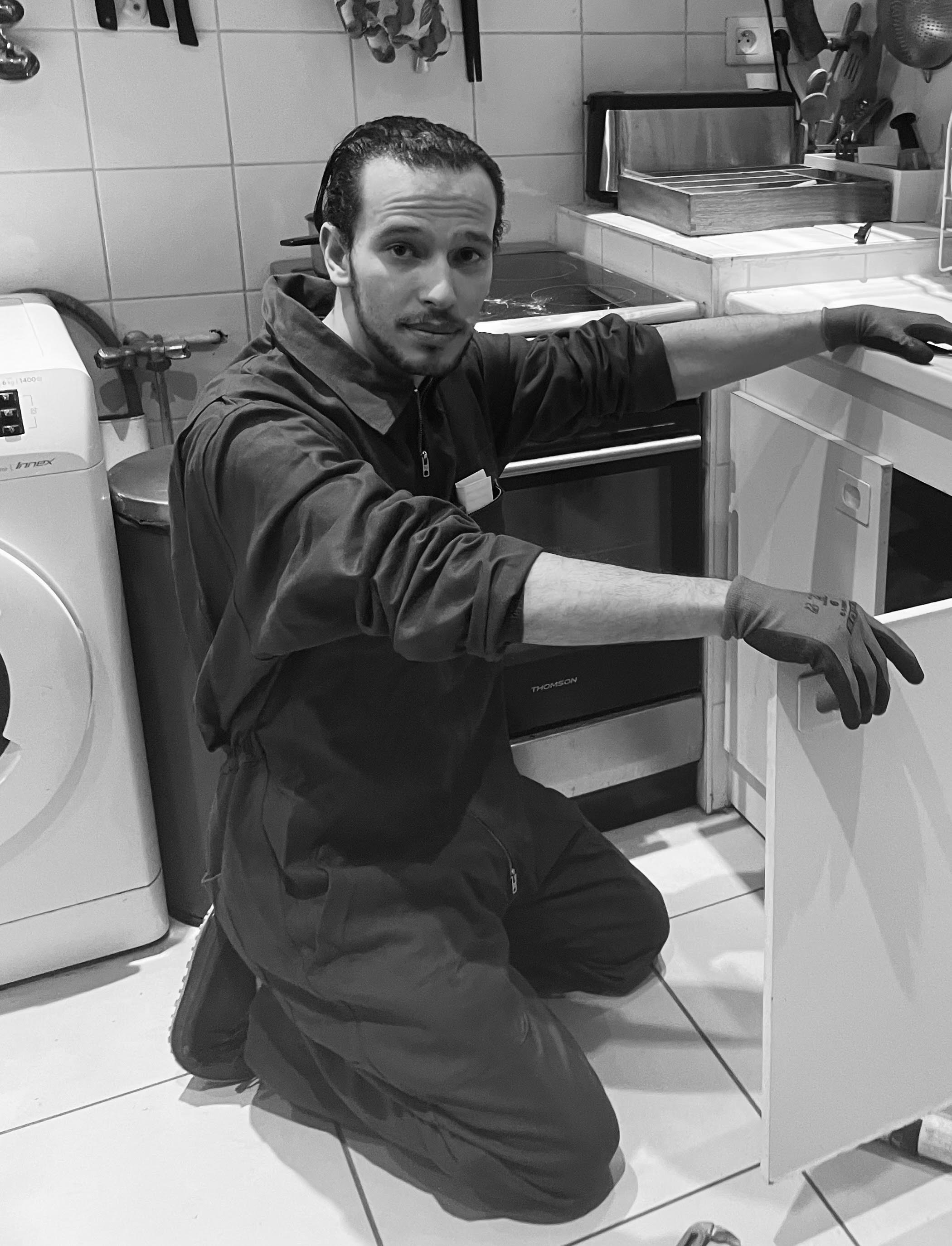 Guilhem, plombier de La Maison de la Plomberie, en intervention à Lyon